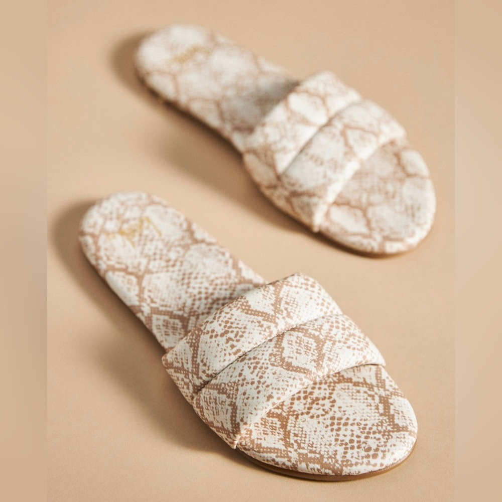 NWT Beek Sugarbird Slide Sandal - Size 9 - Beach Snake